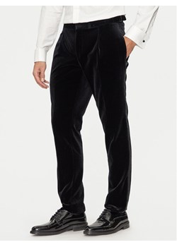 Hugo Spodnie materiałowe Getlin242E1X 50524910 Czarny Slim Fit ze sklepu MODIVO w kategorii Spodnie męskie - zdjęcie 182603410