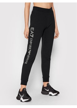 EA7 Emporio Armani Spodnie dresowe 8NTP85 TJCQZ 0203 Czarny Regular Fit ze sklepu MODIVO w kategorii Spodnie damskie - zdjęcie 182604142