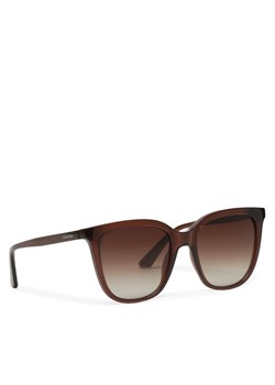 Calvin Klein Okulary przeciwsłoneczne CK23506S Brązowy ze sklepu MODIVO w kategorii Okulary przeciwsłoneczne damskie - zdjęcie 182604834