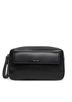 Calvin Klein Kosmetyczka Ck Sleek 2G Washbag K50K513039 Czarny ze sklepu MODIVO w kategorii Kosmetyczki - zdjęcie 182605274