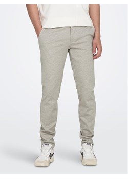 Only & Sons Chinosy Mark 22026326 Szary Slim Fit ze sklepu MODIVO w kategorii Spodnie męskie - zdjęcie 182606034
