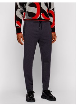 Boss Spodnie dresowe Lamont 42 50443197 Szary Regular Fit ze sklepu MODIVO w kategorii Spodnie męskie - zdjęcie 182606153