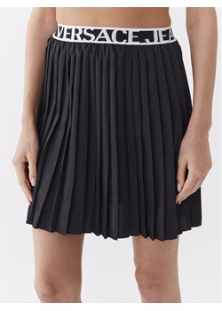 Versace Jeans Couture Spódnica plisowana 74HAE820 Czarny Regular Fit ze sklepu MODIVO w kategorii Spódnice - zdjęcie 182606324