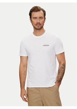 Guess Jeans T-Shirt M4YI55 K8HM0 Biały Regular Fit ze sklepu MODIVO w kategorii T-shirty męskie - zdjęcie 182606373