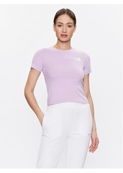 The North Face T-Shirt Redbox NF0A82EB Fioletowy Relaxed Fit ze sklepu MODIVO w kategorii Bluzki damskie - zdjęcie 182607341