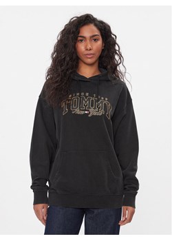 Tommy Jeans Bluza Luxe Varsity DW0DW16410 Czarny Relaxed Fit ze sklepu MODIVO w kategorii Bluzy damskie - zdjęcie 182607420