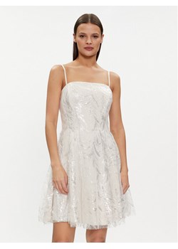 Rinascimento Sukienka koktajlowa CFC0117811003 Écru A-Line Fit - id: 0000304130489 - marki Rinascimento - 182609252 Rinascimento Sukienka koktajlowa CFC0117811003 Écru A-Line Fit ze sklepu MODIVO w kategorii Sukienki - zdjęcie 182609252