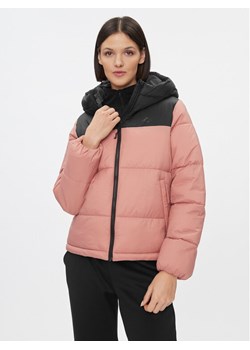 4F Kurtka zimowa 4FAW23TDJAF230 Koralowy Regular Fit ze sklepu MODIVO w kategorii Kurtki damskie - zdjęcie 182610100