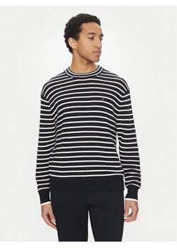 Tommy Hilfiger Sweter Breton MW0MW38944 Granatowy Regular Fit ze sklepu MODIVO w kategorii Swetry męskie - zdjęcie 182610152