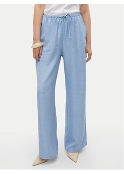 Vero Moda Spodnie materiałowe Melaney 10316385 Niebieski Loose Fit ze sklepu MODIVO w kategorii Spodnie damskie - zdjęcie 182610302
