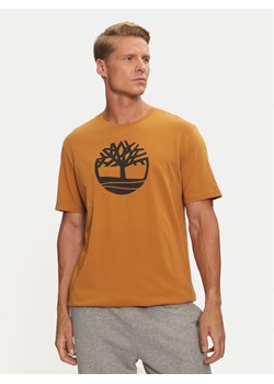 Timberland T-Shirt TB0A2C2R Brązowy Regular Fit - id: 0000304465314 - marki Timberland - 182610594 Timberland T-Shirt TB0A2C2R Brązowy Regular Fit ze sklepu MODIVO w kategorii T-shirty męskie - zdjęcie 182610594