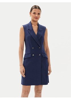 Guess Sukienka koktajlowa W4YK25 KBJP2 Granatowy Regular Fit ze sklepu MODIVO w kategorii Sukienki - zdjęcie 182610921
