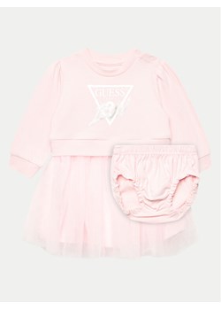 Guess Sukienka codzienna A4YK03 KB8R0 Różowy Regular Fit ze sklepu MODIVO w kategorii Sukienki niemowlęce - zdjęcie 182611021