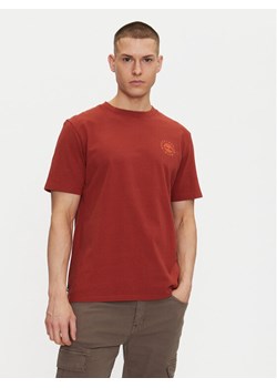 Timberland T-Shirt TB0A6DPD Czerwony Regular Fit ze sklepu MODIVO w kategorii T-shirty męskie - zdjęcie 182611083