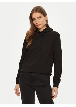 Calvin Klein Jeans Bluza J20J225085 Czarny Regular Fit ze sklepu MODIVO w kategorii Bluzy damskie - zdjęcie 182612341