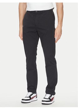 Napapijri Chinosy M-Puyo NP0A4H98 Czarny Slim Fit ze sklepu MODIVO w kategorii Spodnie męskie - zdjęcie 182612604