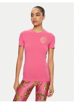 Versace Jeans Couture T-Shirt 78HAHT00 Różowy Regular Fit ze sklepu MODIVO w kategorii Bluzki damskie - zdjęcie 182612672