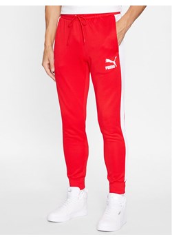Puma Spodnie dresowe Iconic T7 530098 Czerwony Regular Fit ze sklepu MODIVO w kategorii Spodnie męskie - zdjęcie 182612974