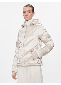 Calvin Klein Kurtka zimowa K20K207068 Biały Regular Fit ze sklepu MODIVO w kategorii Kurtki damskie - zdjęcie 182613330