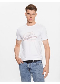 Guess T-Shirt M3YI27 J1314 Biały Slim Fit ze sklepu MODIVO w kategorii T-shirty męskie - zdjęcie 182613460