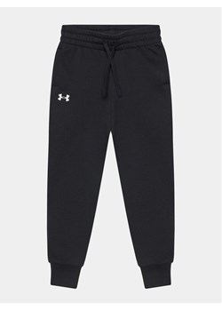 Under Armour Spodnie dresowe Ua Rival Fleece Joggers 1379525 Czarny Loose Fit ze sklepu MODIVO w kategorii Spodnie chłopięce - zdjęcie 182613583