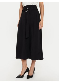 Tommy Hilfiger Spódnica midi Utility WW0WW42252 Czarny Regular Fit ze sklepu MODIVO w kategorii Spódnice - zdjęcie 182613894
