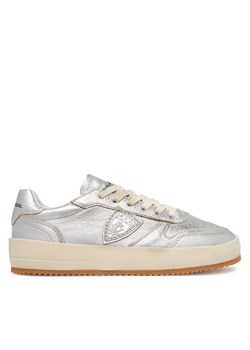 Philippe Model Sneakersy VNLD M002 Srebrny ze sklepu MODIVO w kategorii Buty sportowe damskie - zdjęcie 182613930