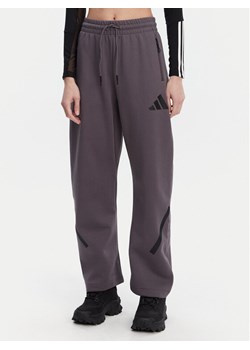 adidas Spodnie dresowe Z.N.E. Barrel JC5411 Szary Loose Fit ze sklepu MODIVO w kategorii Spodnie damskie - zdjęcie 182614044