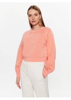 Guess Bluza V3BQ15 K7UW2 Koralowy Regular Fit ze sklepu MODIVO w kategorii Bluzy damskie - zdjęcie 182614681