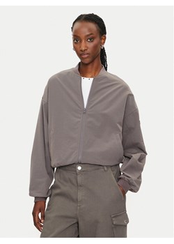 Noisy May Kurtka bomber Kirby 27028805 Szary Regular Fit ze sklepu MODIVO w kategorii Kurtki damskie - zdjęcie 182614750