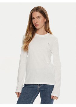 Calvin Klein Jeans Bluzka J20J224549 Biały Regular Fit ze sklepu MODIVO w kategorii Bluzki damskie - zdjęcie 182615052
