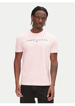 Tommy Jeans T-Shirt Linear Logo DM0DM20744 Różowy Regular Fit ze sklepu MODIVO w kategorii T-shirty męskie - zdjęcie 182615251