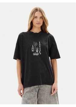 Volcom T-Shirt Voltrip B3512508 Czarny Oversize - id: 0000305458865 - marki Volcom - 182615281 Volcom T-Shirt Voltrip B3512508 Czarny Oversize ze sklepu MODIVO w kategorii Bluzki damskie - zdjęcie 182615281