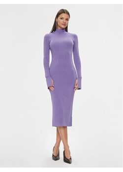 Patrizia Pepe Sukienka dzianinowa 2A2612/K002-M477 Fioletowy Slim Fit ze sklepu MODIVO w kategorii Sukienki - zdjęcie 182615304
