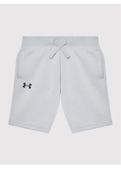Under Armour Szorty sportowe Rival 1363508 Szary Regular Fit ze sklepu MODIVO w kategorii Spodenki chłopięce - zdjęcie 182615572