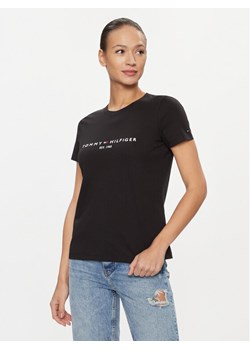 Tommy Hilfiger T-Shirt Heritage C-Nk WW0WW31999 Czarny Regular Fit ze sklepu MODIVO w kategorii Bluzki damskie - zdjęcie 182615970