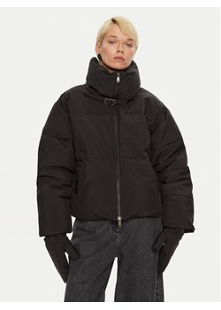 Gestuz Kurtka zimowa Pinara 10909184 Czarny Loose Fit ze sklepu MODIVO w kategorii Kurtki damskie - zdjęcie 182616721