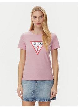 Guess T-Shirt W1YI1B I3Z14 Fioletowy Regular Fit ze sklepu MODIVO w kategorii Bluzki damskie - zdjęcie 182617250