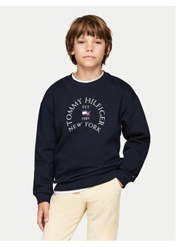 Tommy Hilfiger Bluza KB0KB09192 Granatowy Regular Fit ze sklepu MODIVO w kategorii Bluzy chłopięce - zdjęcie 182617671