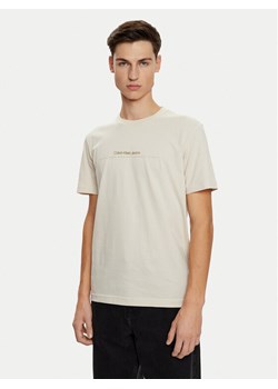 Calvin Klein Jeans T-Shirt Minimal Logo J30J327075 Beżowy Regular Fit ze sklepu MODIVO w kategorii T-shirty męskie - zdjęcie 182618222