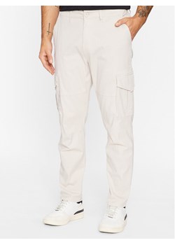 Only & Sons Spodnie materiałowe 22025431 Écru Tapered Fit ze sklepu MODIVO w kategorii Spodnie męskie - zdjęcie 182619061