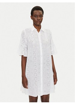 Iconique Sukienka koszulowa IC25-006 Biały Regular Fit ze sklepu MODIVO w kategorii Sukienki - zdjęcie 182620103
