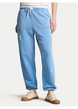 Polo Ralph Lauren Spodnie dresowe 211935585003 Niebieski Regular Fit ze sklepu MODIVO w kategorii Spodnie damskie - zdjęcie 182622544