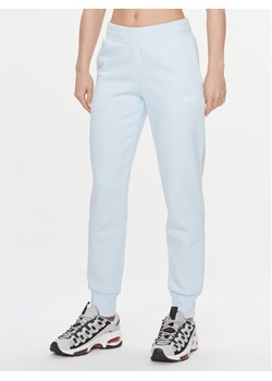 Puma Spodnie dresowe Ess 586841 Niebieski Regular Fit ze sklepu MODIVO w kategorii Spodnie damskie - zdjęcie 182622624