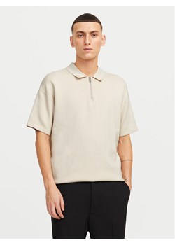 Jack&Jones Polo Troy 12269617 Beżowy Relaxed Fit ze sklepu MODIVO w kategorii T-shirty męskie - zdjęcie 182622803