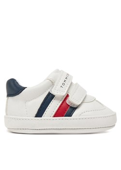 Tommy Hilfiger Sneakersy Stripe Low Cut Velcro T0B9-33831-1433 Biały ze sklepu MODIVO w kategorii Buty sportowe dziecięce - zdjęcie 182622831