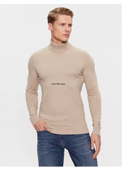 Calvin Klein Jeans Golf J30J324325 Beżowy Slim Fit ze sklepu MODIVO w kategorii Swetry męskie - zdjęcie 182622874