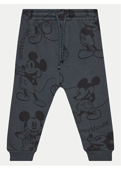 OVS Spodnie dresowe 2121623 Szary Regular Fit ze sklepu MODIVO w kategorii Spodnie i półśpiochy - zdjęcie 182624493