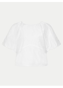 DKNY Bluzka P4AASQ18 Biały Relaxed Fit ze sklepu MODIVO w kategorii Bluzki damskie - zdjęcie 182625234