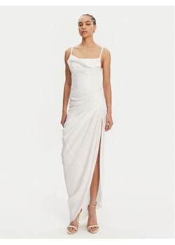JACQUEMUS Sukienka wieczorowa 21E243DR001-1020 Biały Regular Fit ze sklepu MODIVO w kategorii Sukienki - zdjęcie 182625403
